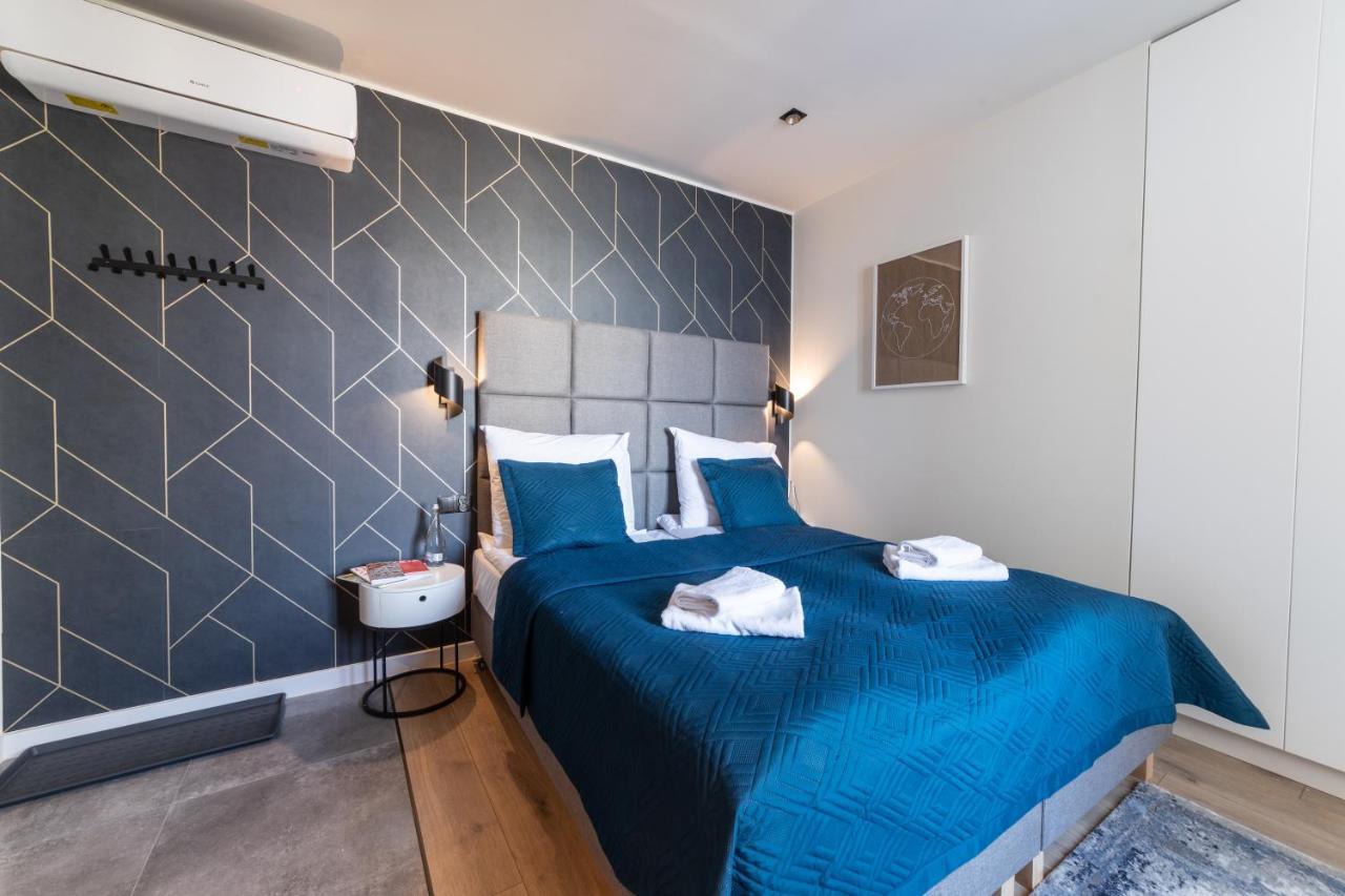 Milu Apartments Sebastiana Krakow Bagian luar foto