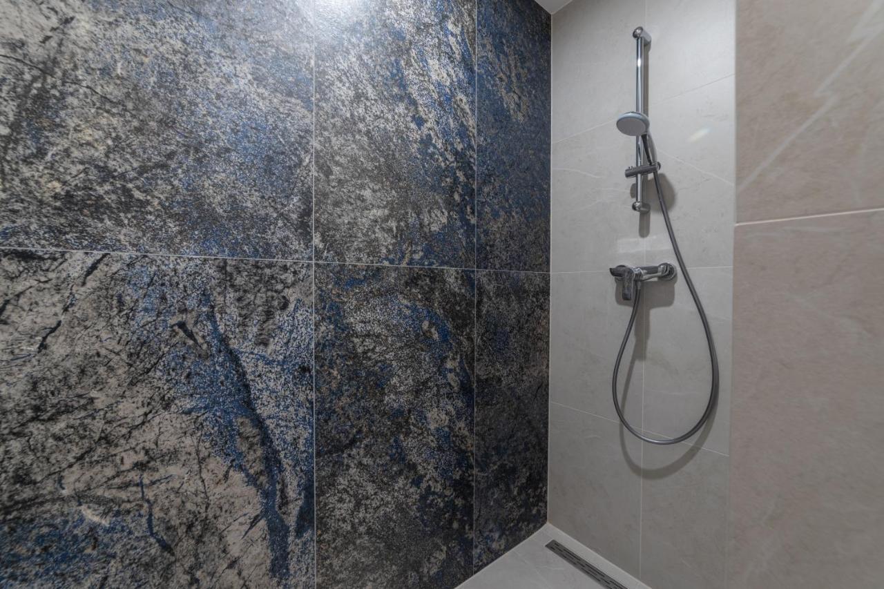 Milu Apartments Sebastiana Krakow Bagian luar foto