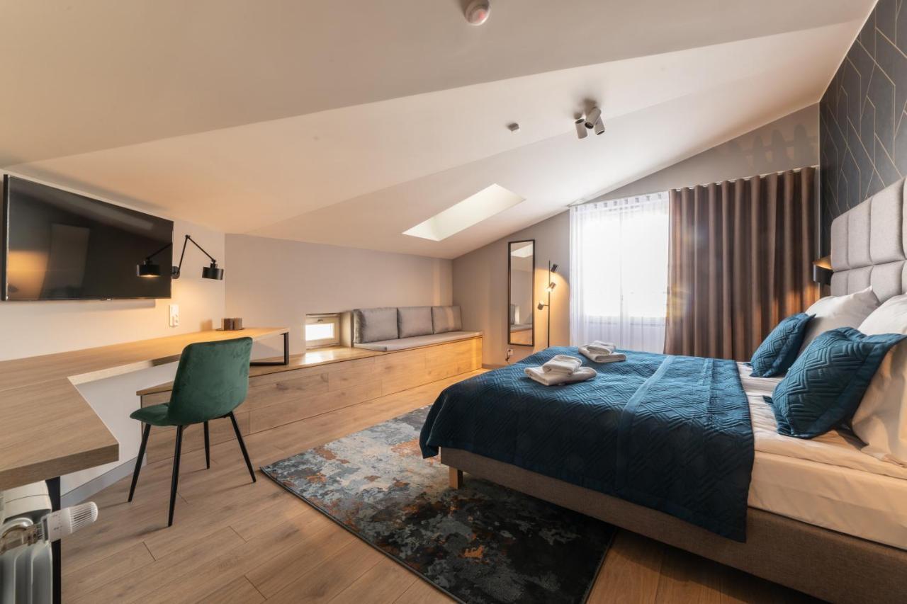 Milu Apartments Sebastiana Krakow Bagian luar foto