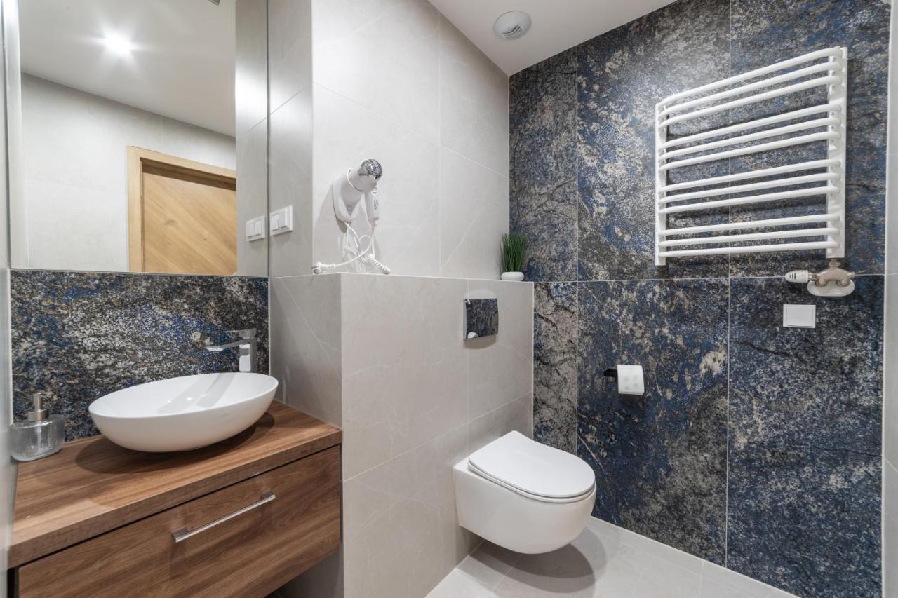 Milu Apartments Sebastiana Krakow Bagian luar foto