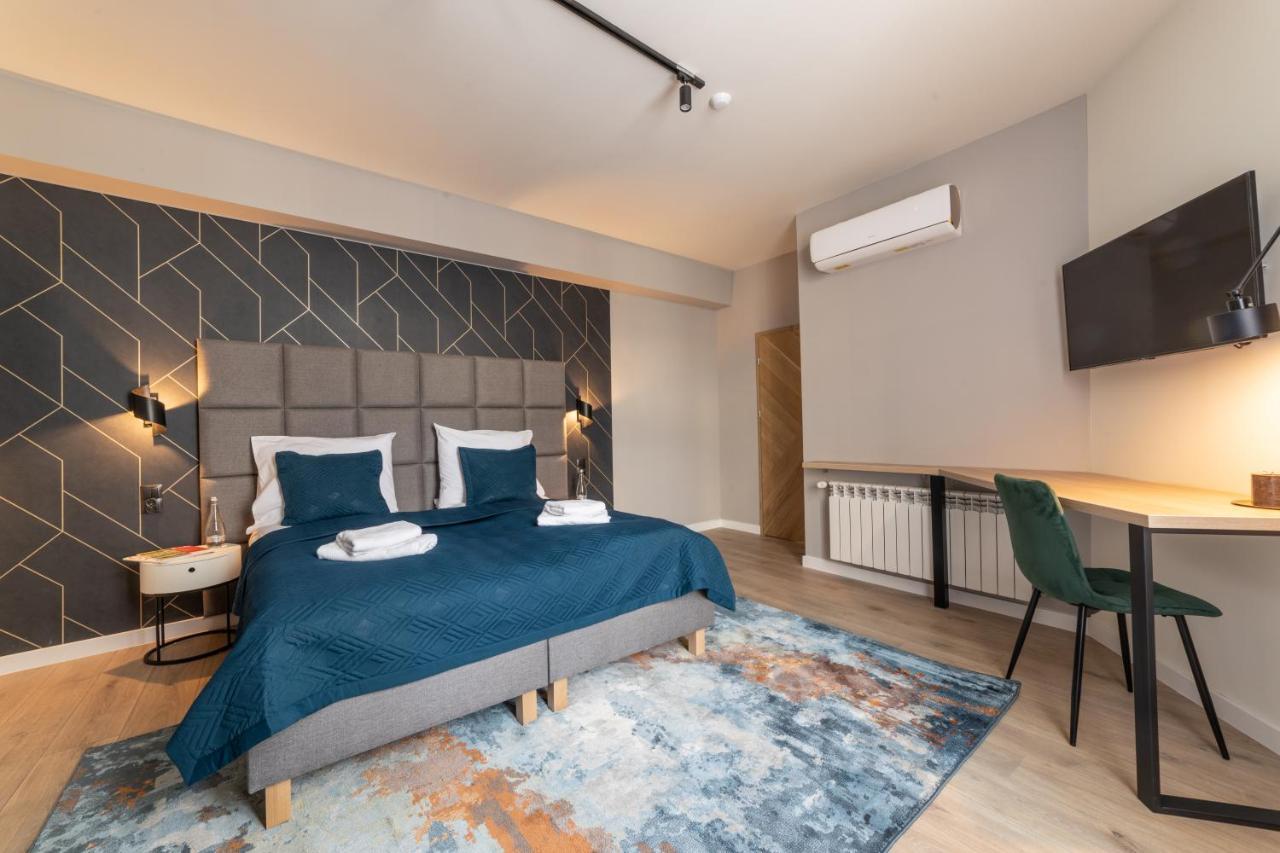 Milu Apartments Sebastiana Krakow Bagian luar foto